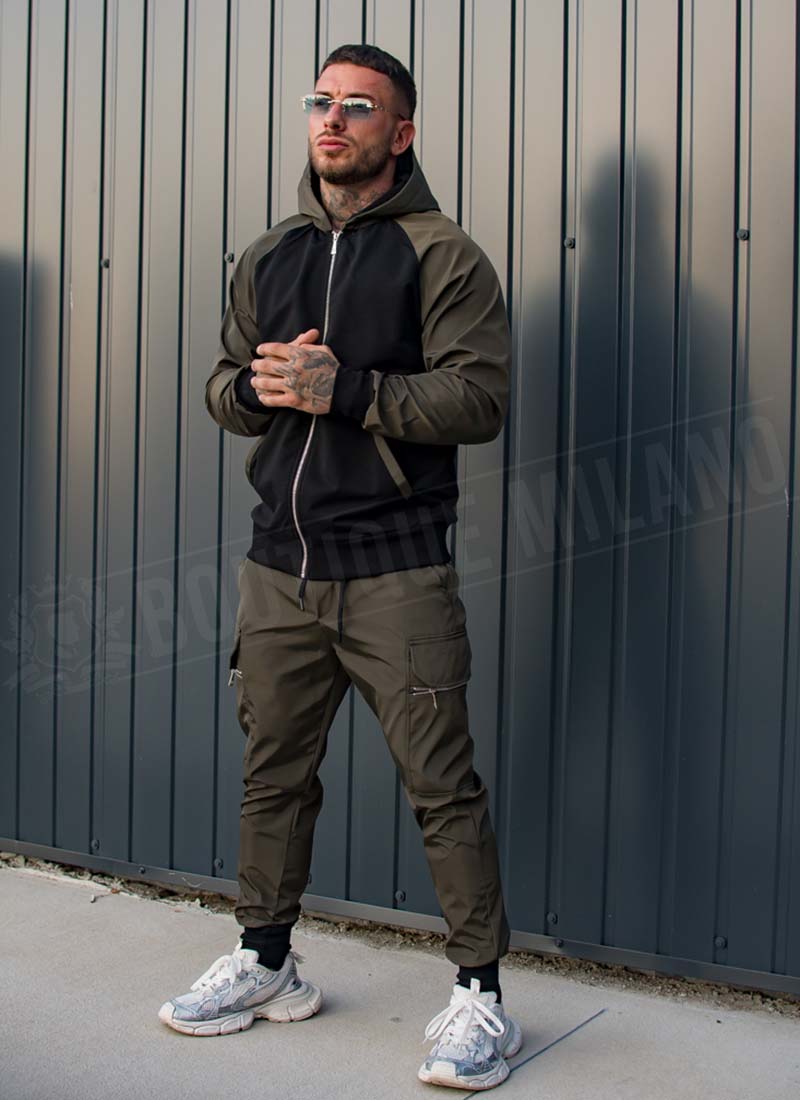Ανδρικό αντιανεμικό σετ σε μαύρο και πράσινο L25080-2
