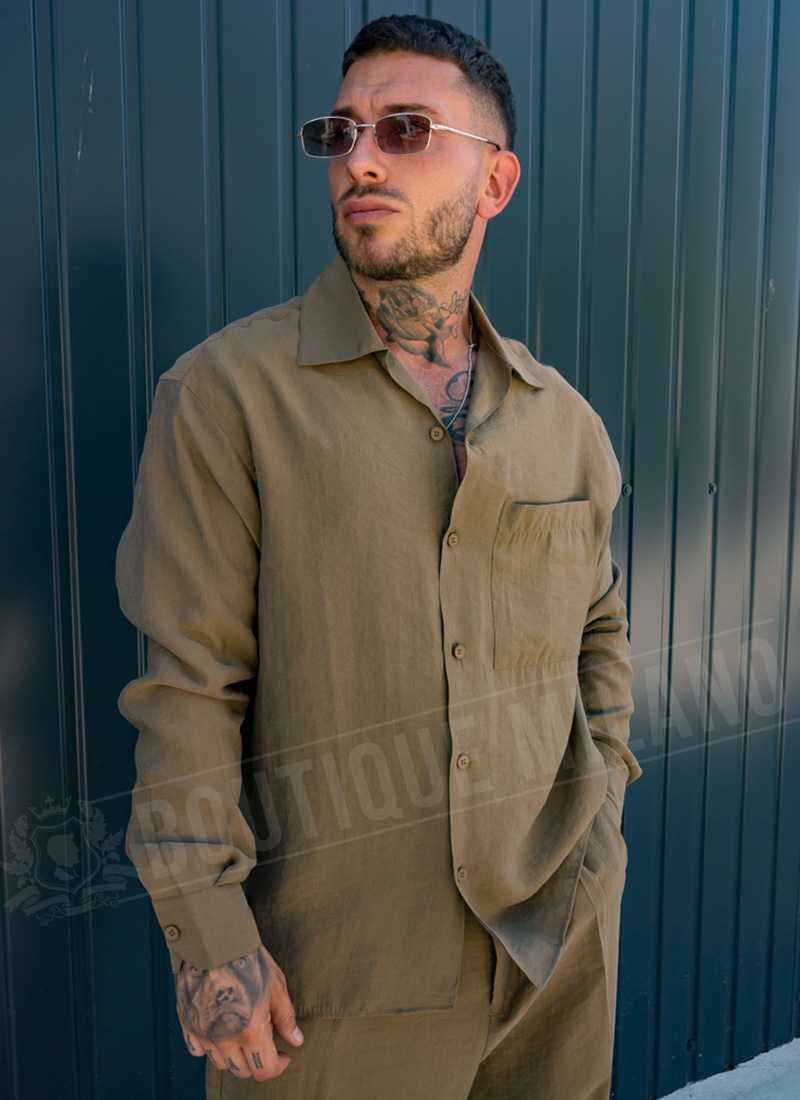 Ανδρικό χακί πουκάμισο smart-casual, άνετη γραμμή (Relaxed Fit) R10162-7